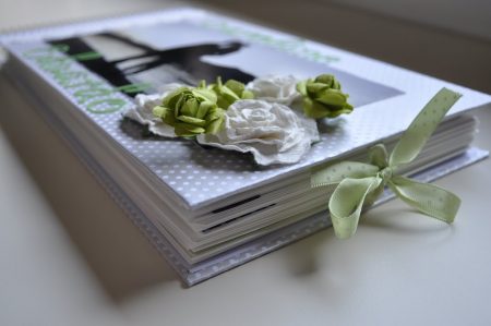 foto4 2Bartigo 2Bzaask 450x299 - Ideias para Decorar um Álbum de Fotografias do seu Casamento