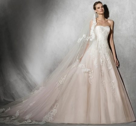Pronovias