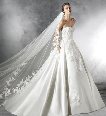 Pronovias