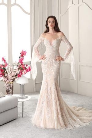 Demetrios 823