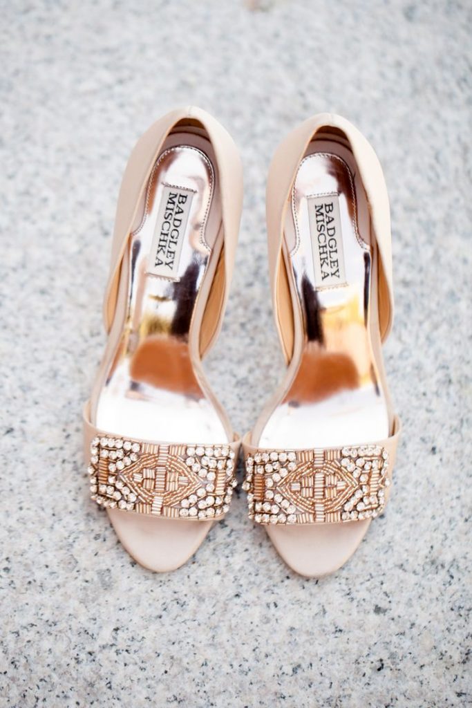 Badgley Mischka: alguns dos modelos mais desejados pelas noivas Ashlee Raubach 1 683x1024 - Badgley Mischka: alguns dos modelos mais desejados pelas noivas