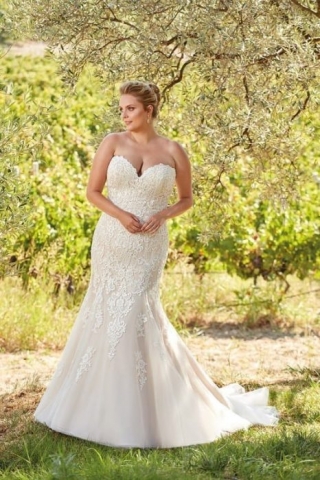 Eddy K Curvy Style UR109