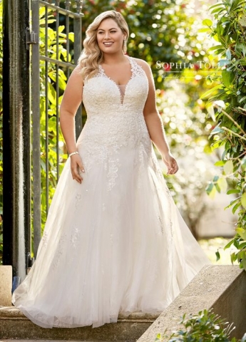 Sophia Tolli Y11963LS Katelyn