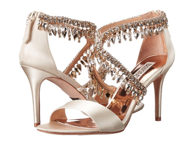 Badgley Mischka: alguns dos modelos mais desejados pelas noivas via Heels Connect 800x600 - Badgley Mischka: alguns dos modelos mais desejados pelas noivas